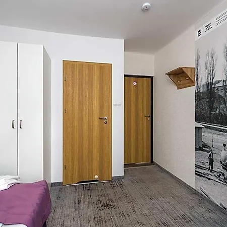 B&B Park 츠르자노프